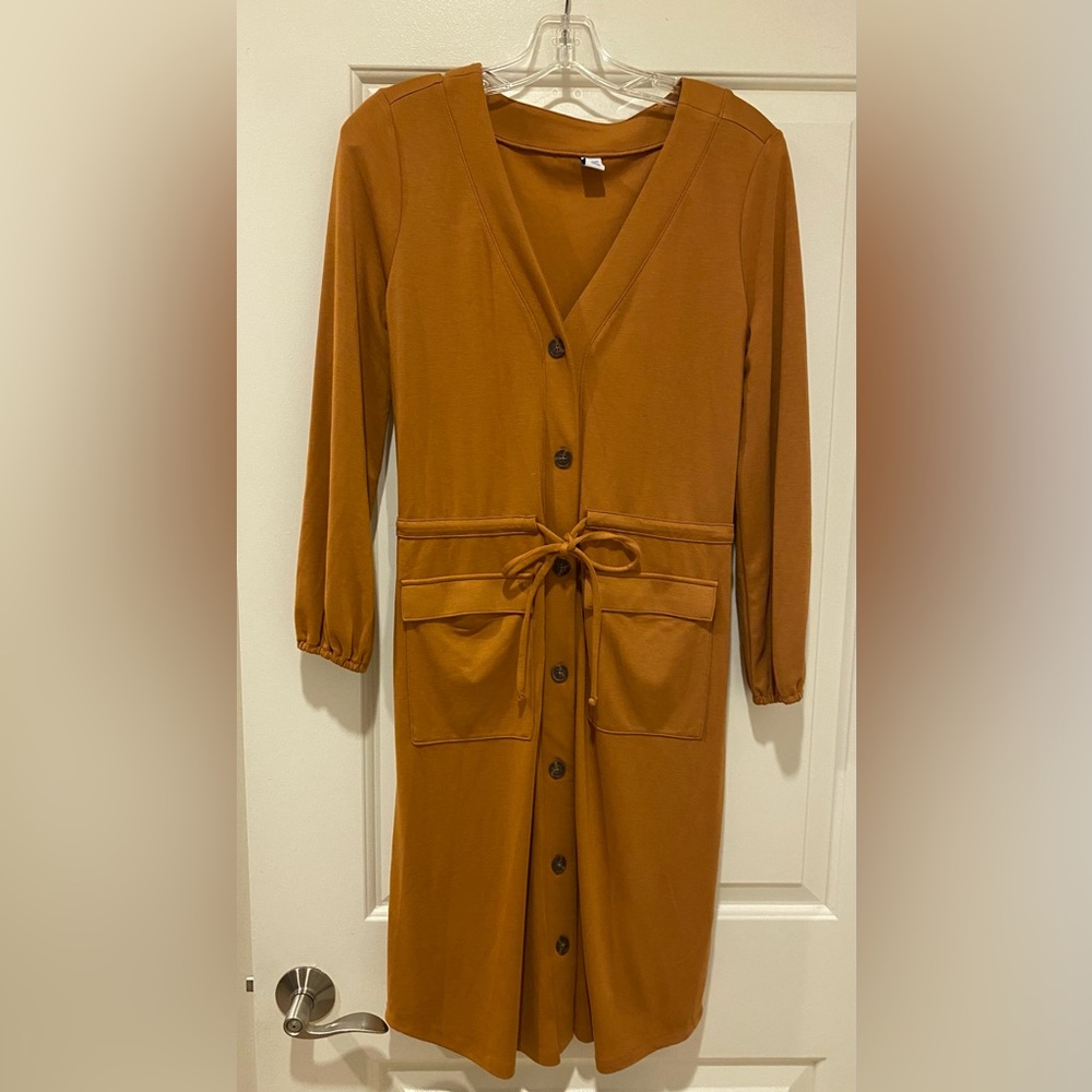 NWT knit dress. Size S